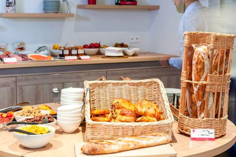 Brit Hotel Toulouse Colomiers – L’Esplanade Restaurante foto