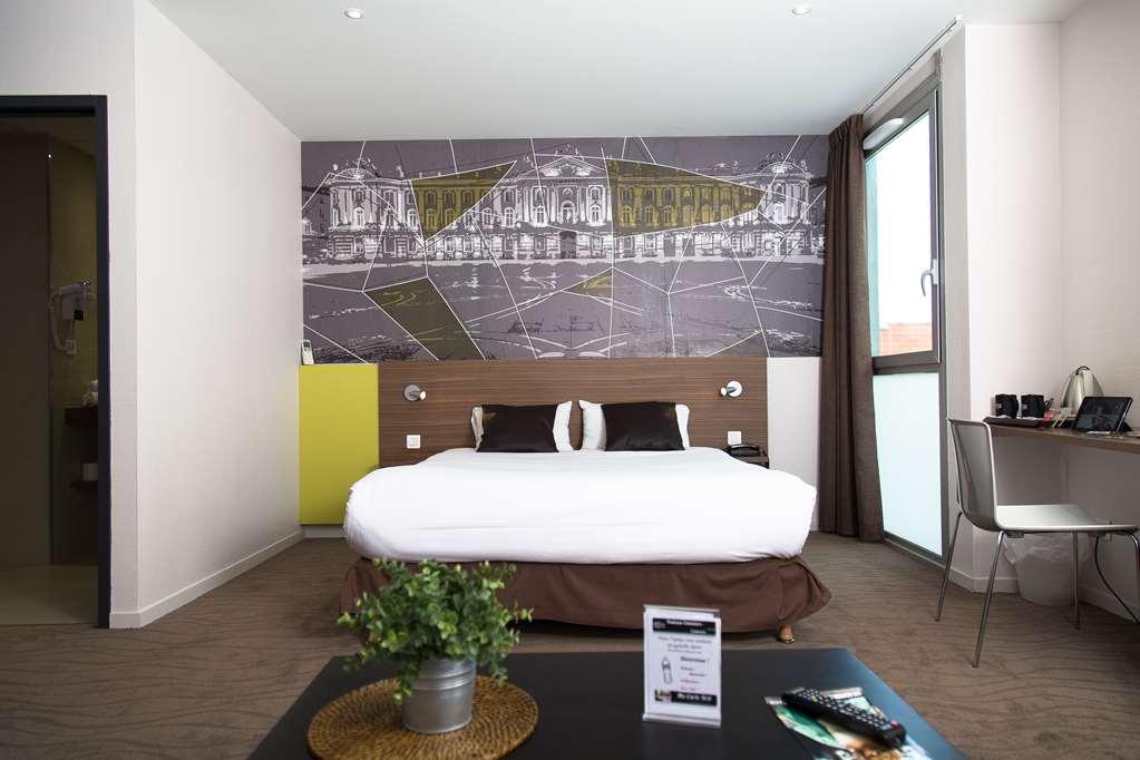 Brit Hotel Toulouse Colomiers – L’Esplanade Habitación foto