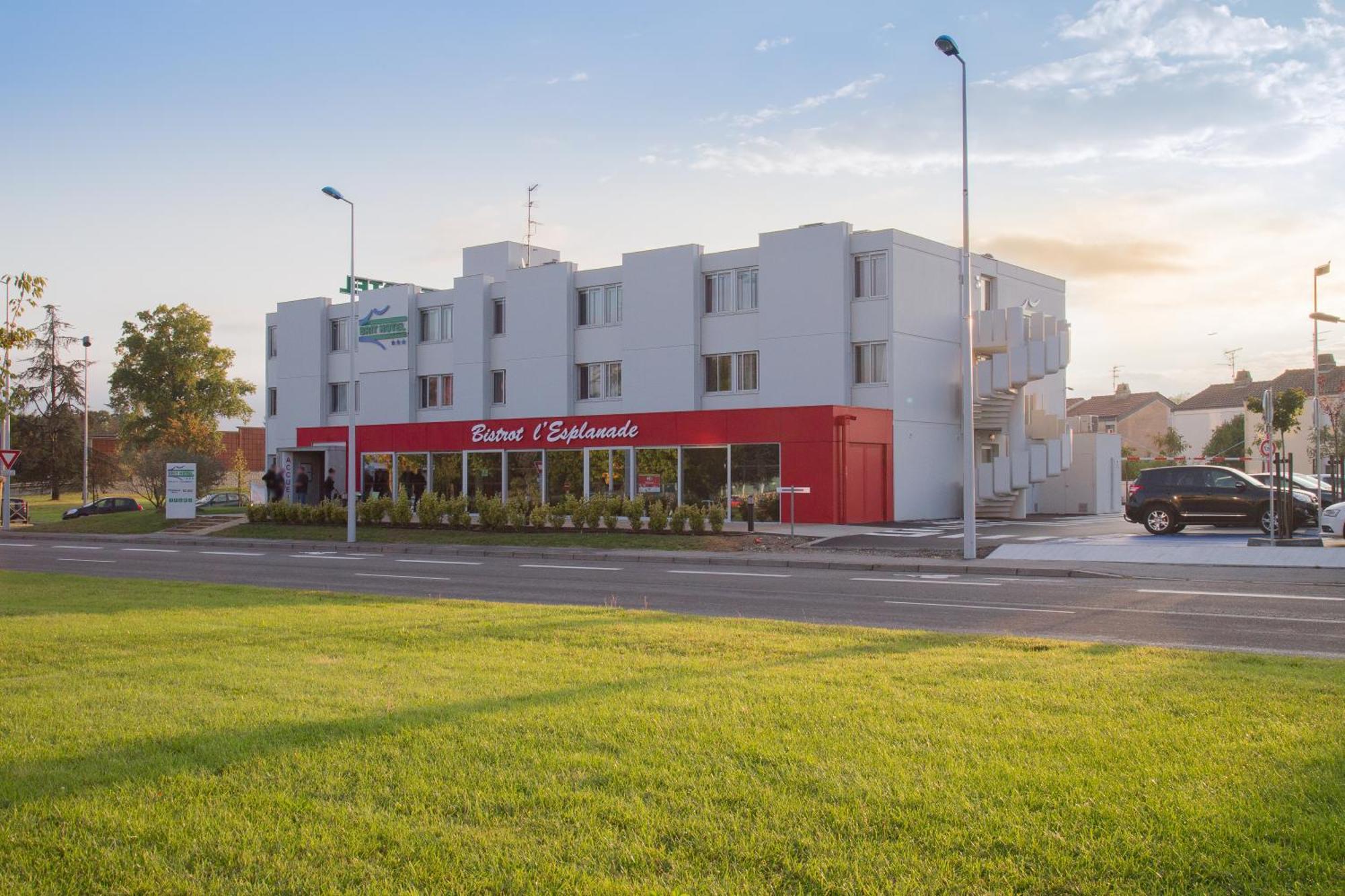 Brit Hotel Toulouse Colomiers – L’Esplanade Exterior foto