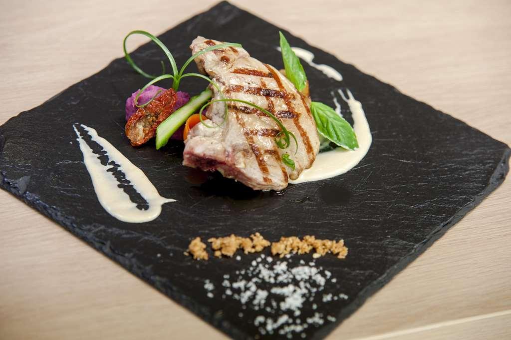 Brit Hotel Toulouse Colomiers – L’Esplanade Restaurante foto
