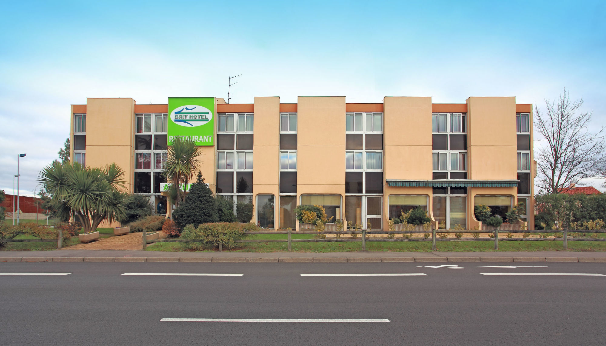 Brit Hotel Toulouse Colomiers – L’Esplanade Exterior foto